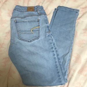 AE jeans size 6